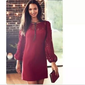 White House Black Market Pleated Lace Shift Dress